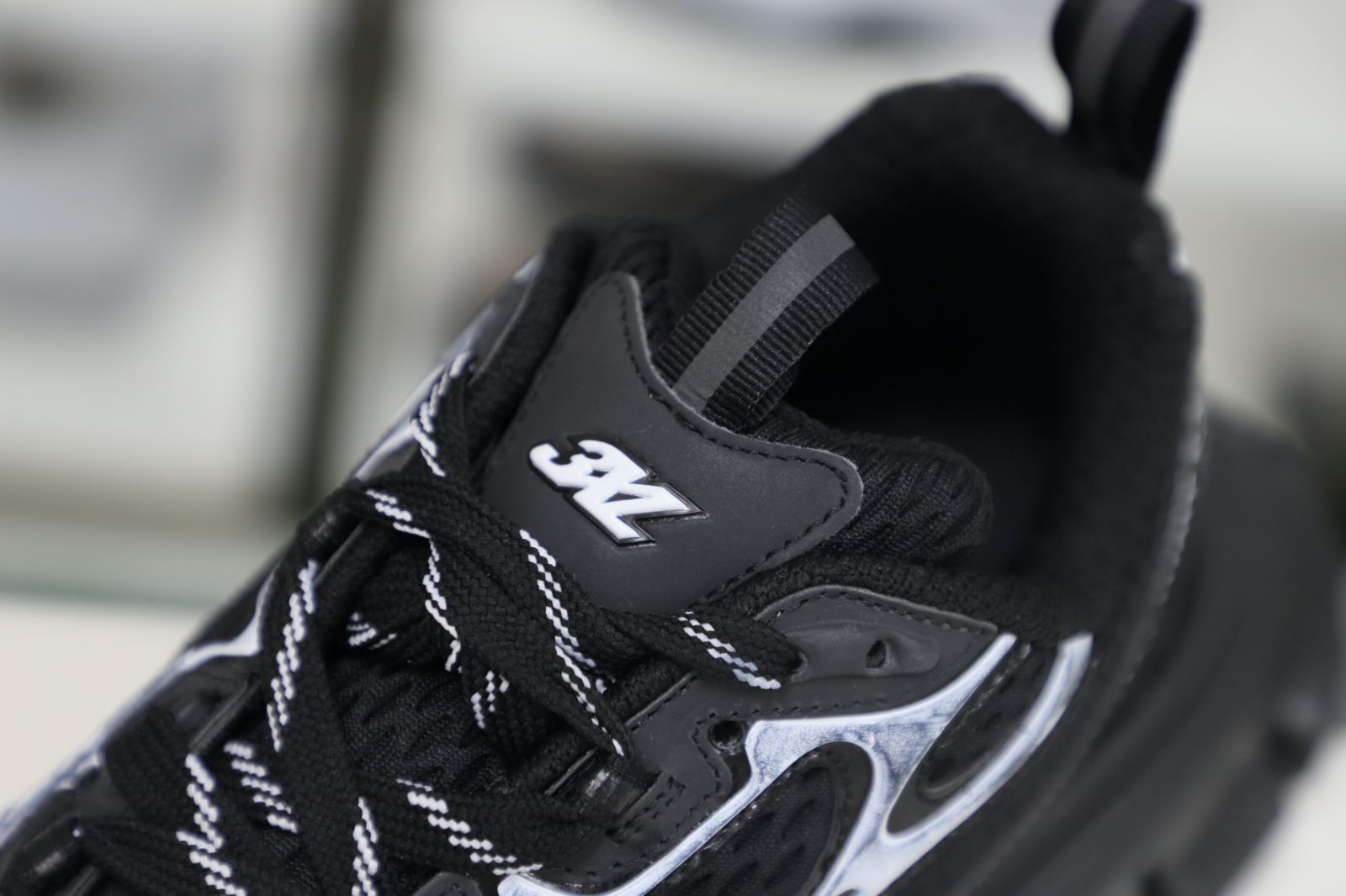 Ba1en*iaga PHANTOM SNEAKER