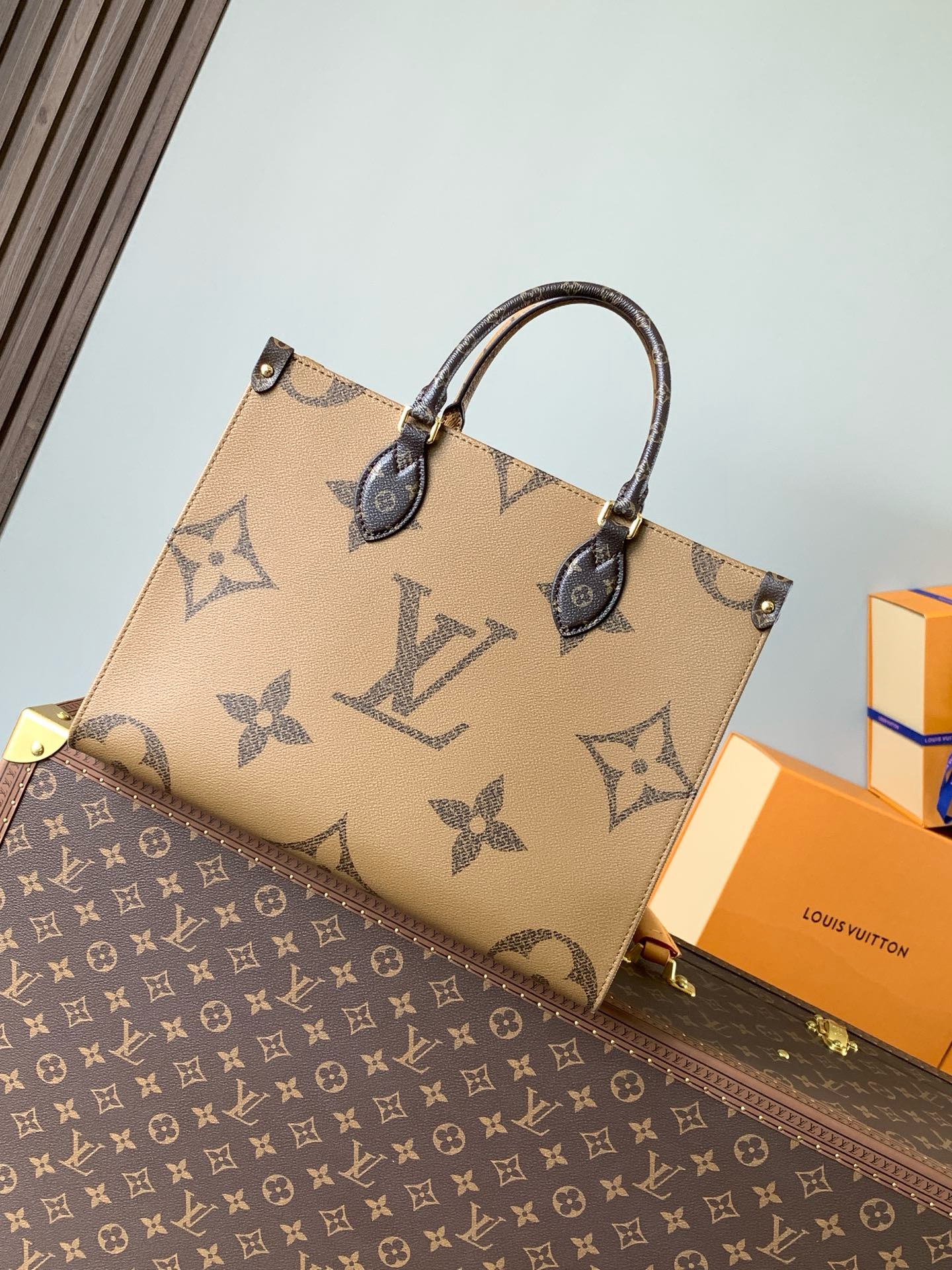 Monogram Onthego M45039