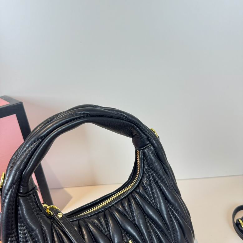 Miu Miu Wander black matelassé bag