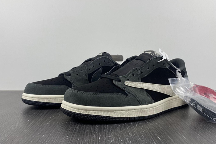 Travis Scott x Air Jordan 1 Low OG Black Phantom