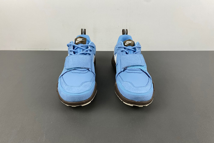 Nike Travis Scott x Nike Zoom Field Jaxx HQ3072-400
