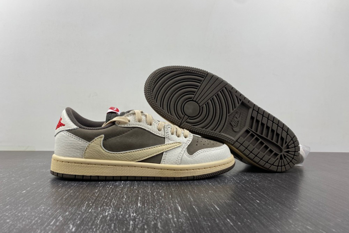 Travis Scott x Air Jordan 1 OG Low PS 