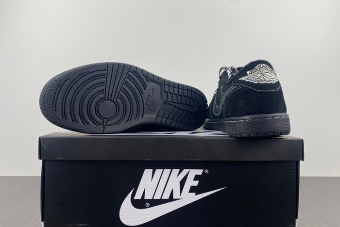 Travis Scott Phantoms x Air Jordan 1 Low OG