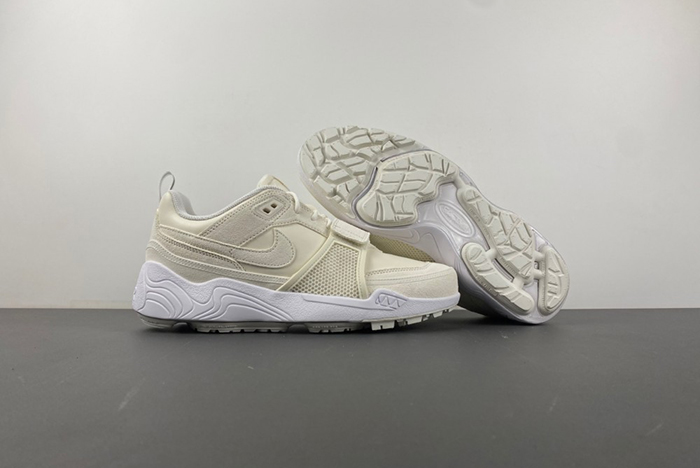 Nike Zoom Field Jaxx SP Travis Scott Sail