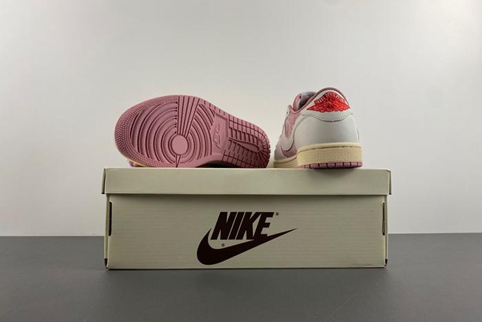 Travis Scott x Air Jordan 1 Low OG White Pink DM7866-600