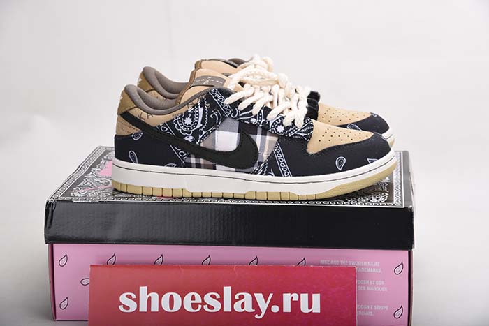 Travis Scott x Nike SB Dunk Low TS