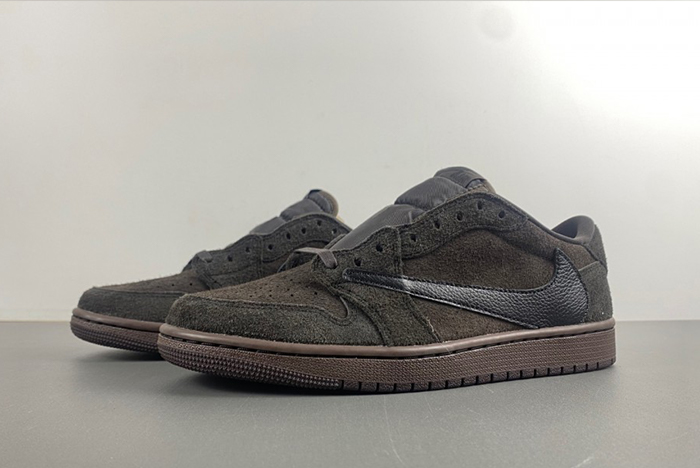 Travis Sco tt x Air Jordan 1 Low OG DM7866-202