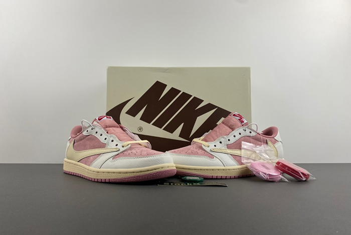 Travis Scott x Air Jordan 1 Low OG White Pink DM7866-600