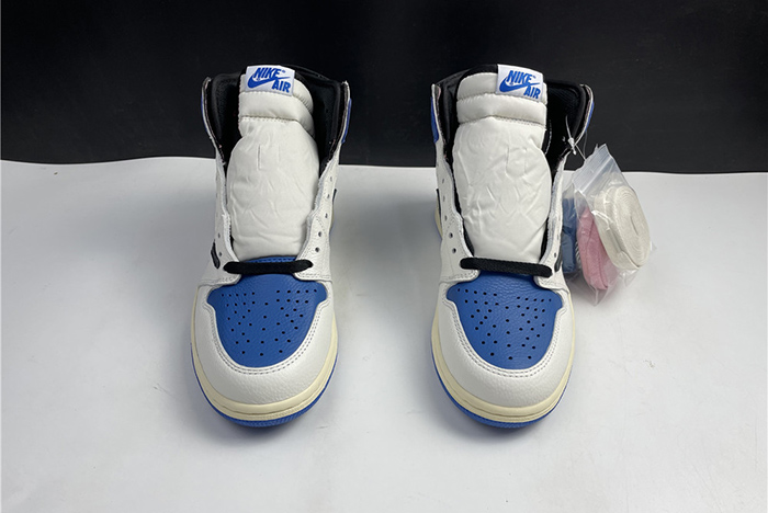 Air Jordan 1 Travis Scott