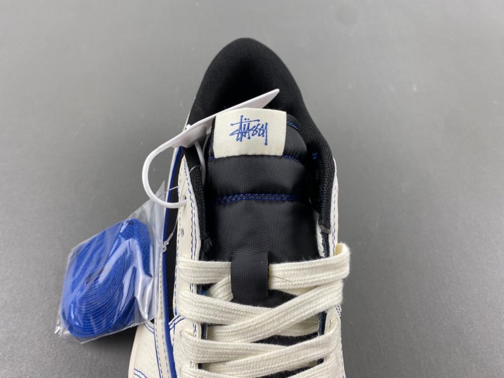 Fragment x Travis Scott x Svp*me x Air Jordan 1 Low