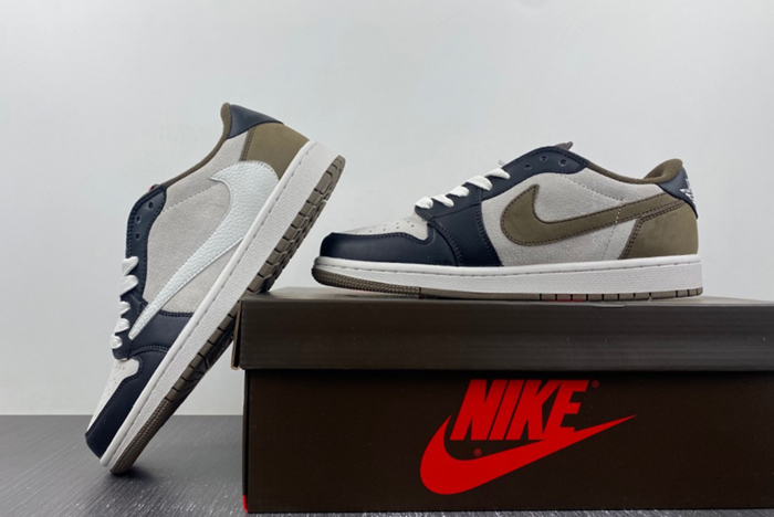 Travis Scott x Air Jordan 1 Low  DM7866-902