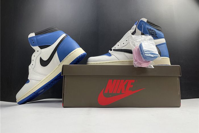Air Jordan 1 Travis Scott