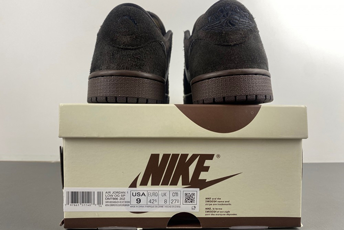 Travis Sco tt x Air Jordan 1 Low OG DM7866-202