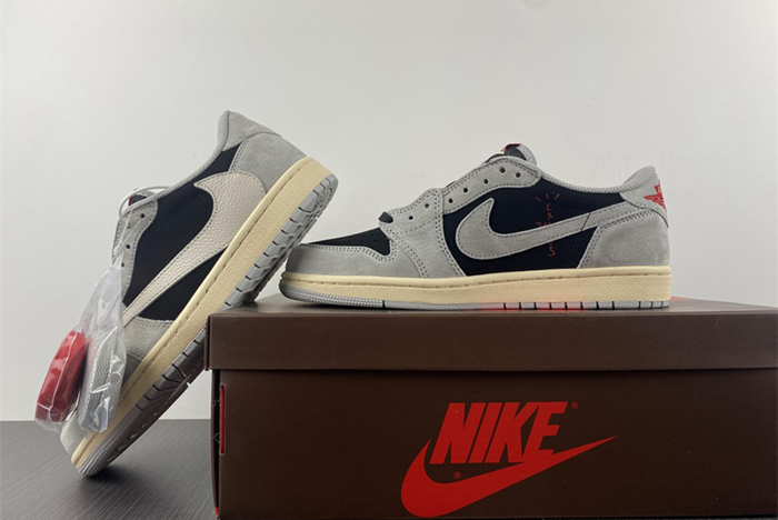 Air Jordan 1 Low OG x Travis Scott