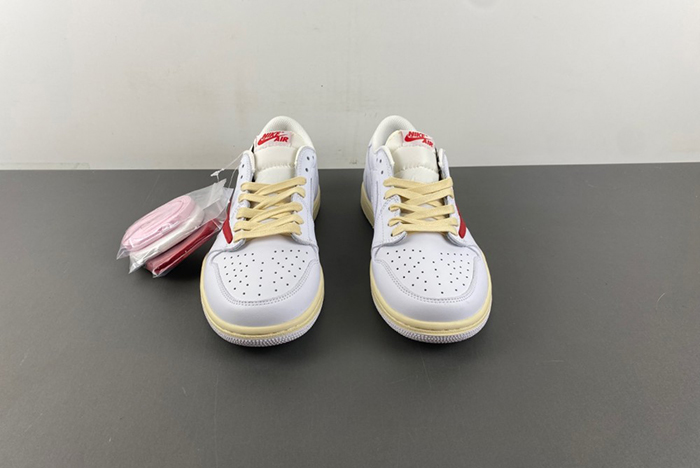 Travis Scott x Air Jordan CQ4277-113