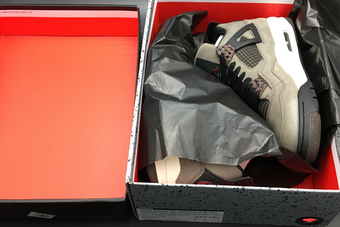 Travis Scott x Air Jordan 4 Olive Grey Black