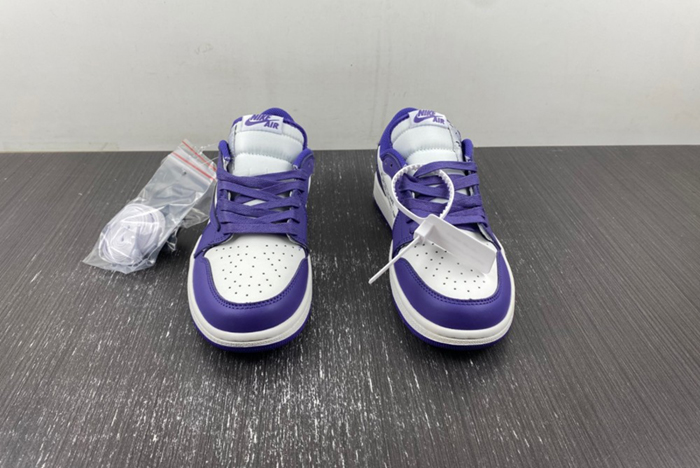 OFF-WHITE x Travis Scott x Air Jordan 1 OW