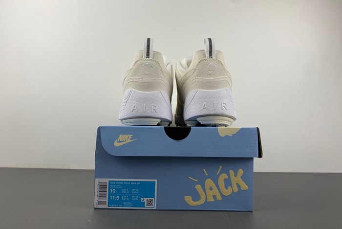 Nike Zoom Field Jaxx SP Travis Scott Sail