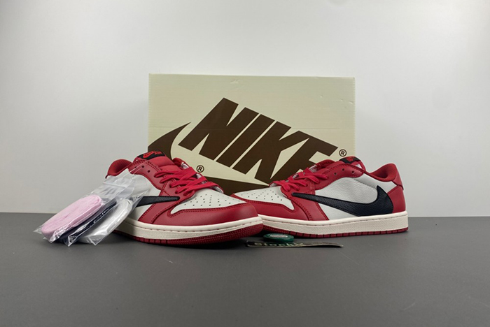 Travis Scott x Air Jordan Chicago White Black Red DZ4137-700