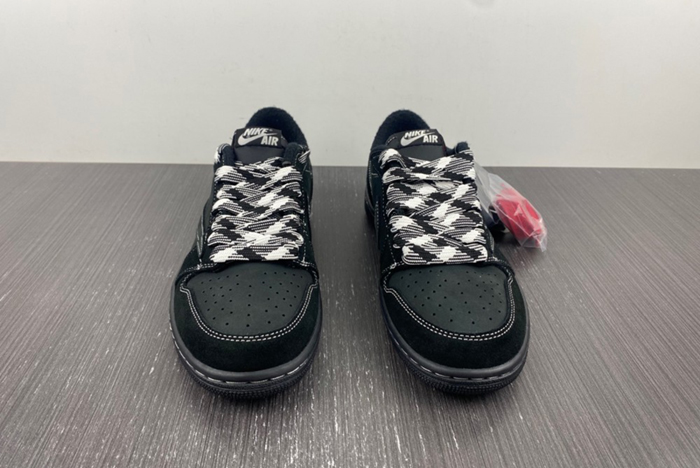 Travis Scott Phantoms x Air Jordan 1 Low OG