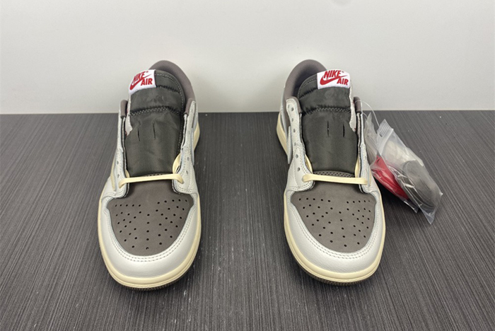 AJ1 ST Travis Scott x Air Jordan 1