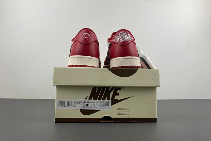 Travis Scott x Air Jordan Chicago White Black Red DZ4137-700