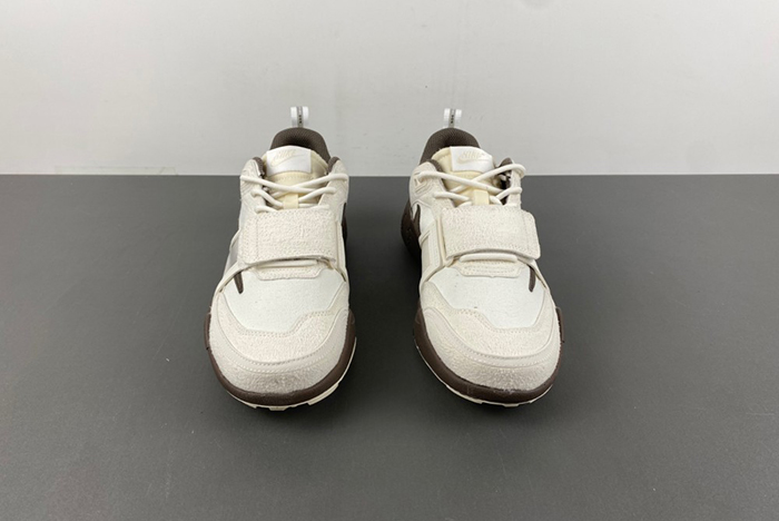 Nike Travis Scott x Nike Zoom Field Jaxx HQ3061-101