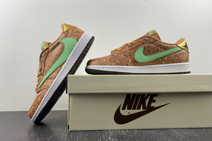 Travis Scott x Air Jordan 1 Clot