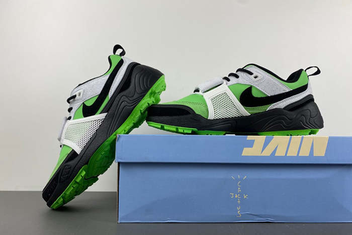 Nike Travis Scott x Nike Zoom Field Jaxx HQ3061-104