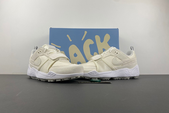 Nike Zoom Field Jaxx SP Travis Scott Sail