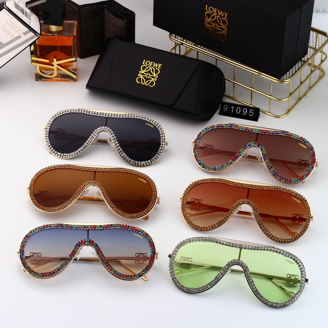 Fashionable D1am0nd Shield Sunglasses