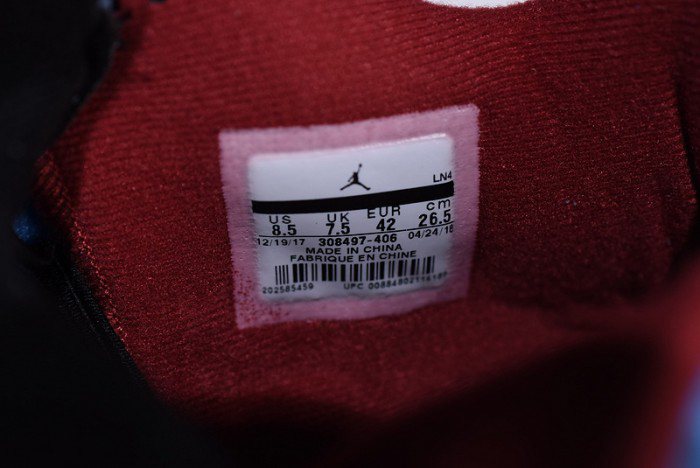 Travis Scott x Air Jordan 4