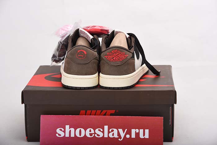 TRAVIS SCOTT AIR JORDAN 1 LOW DARK MOCHA CQ4277-001