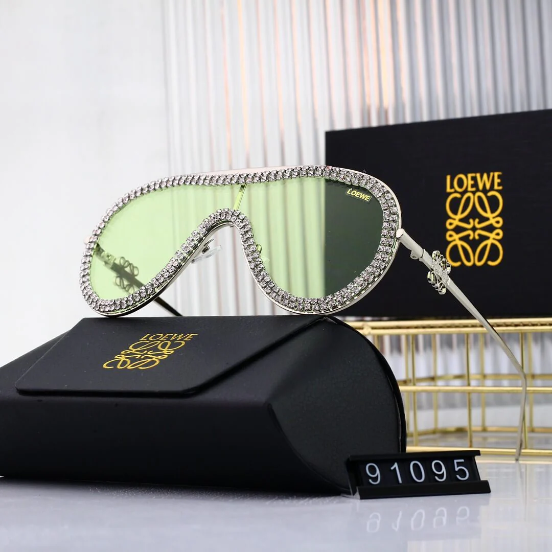 Fashionable D1am0nd Shield Sunglasses