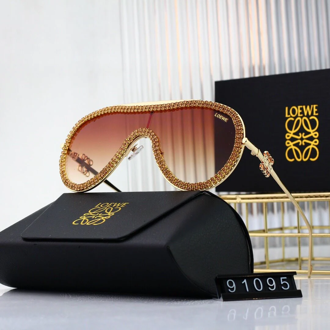 Fashionable D1am0nd Shield Sunglasses