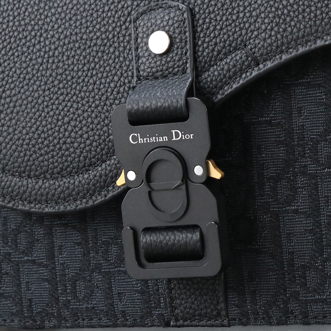Chr1st1an D10r Essentials Saddle Carrying Bag (with shoulder straps) Small
