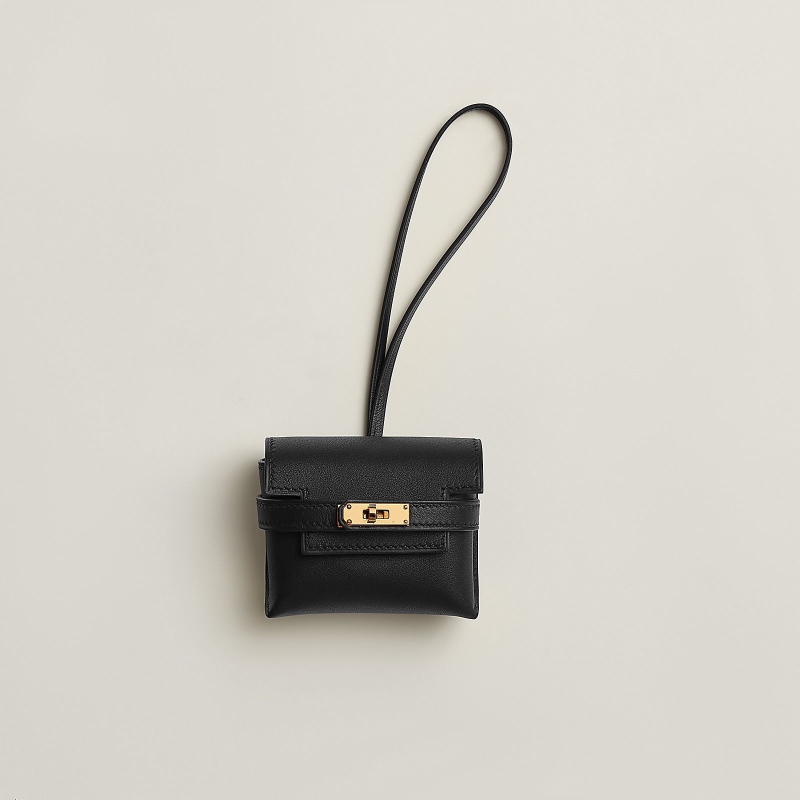 H**me5 Kelly earphone bag pendant Kelly festival pendant bag pendant