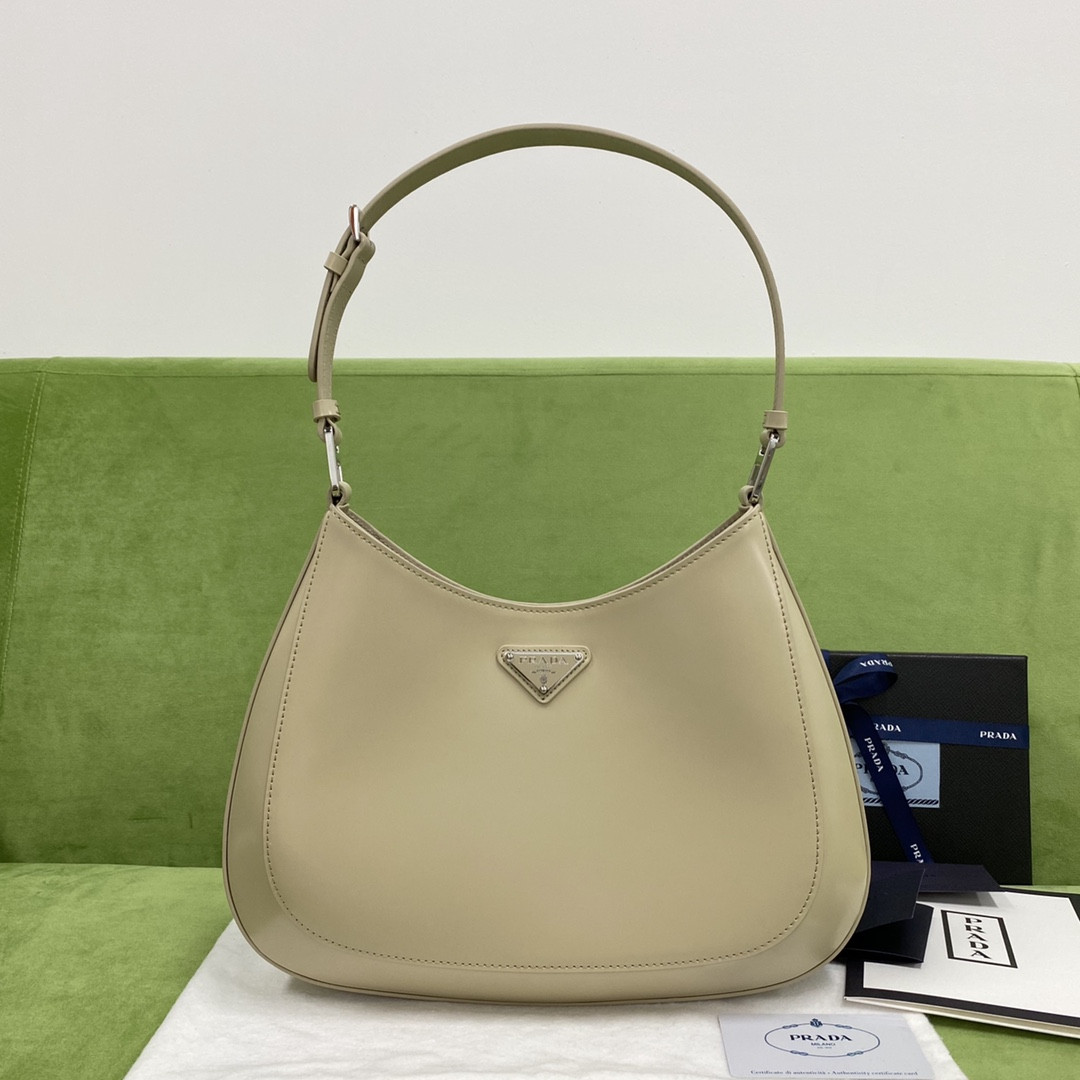 Pra*a Cleo Bag