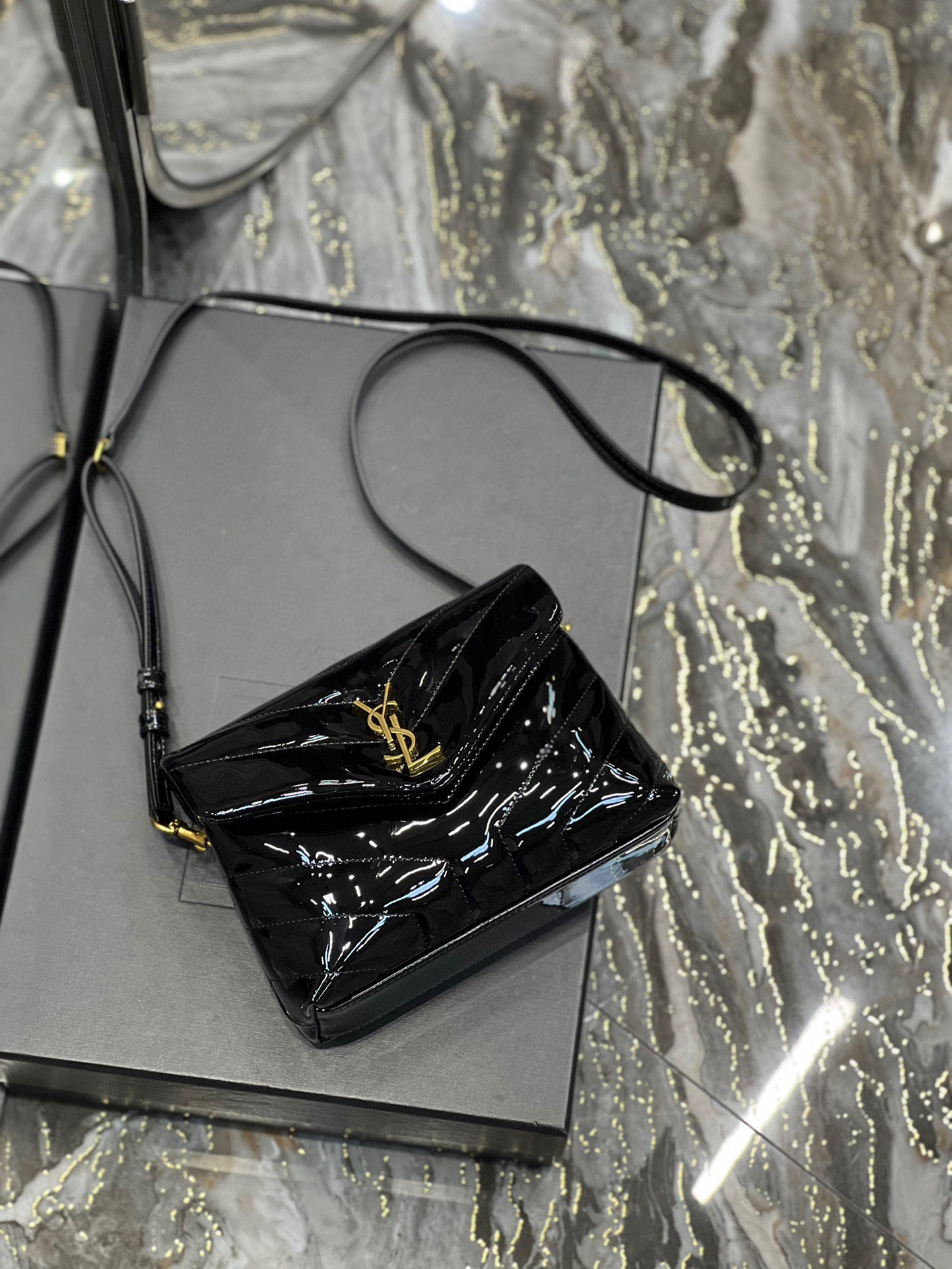 Y51 Loulou Bag