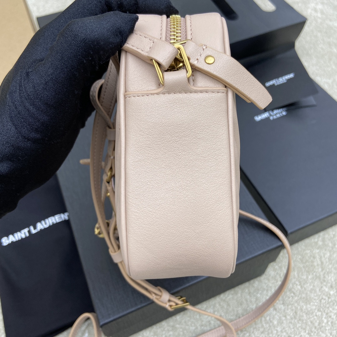 Y51 Lou Camera Bag