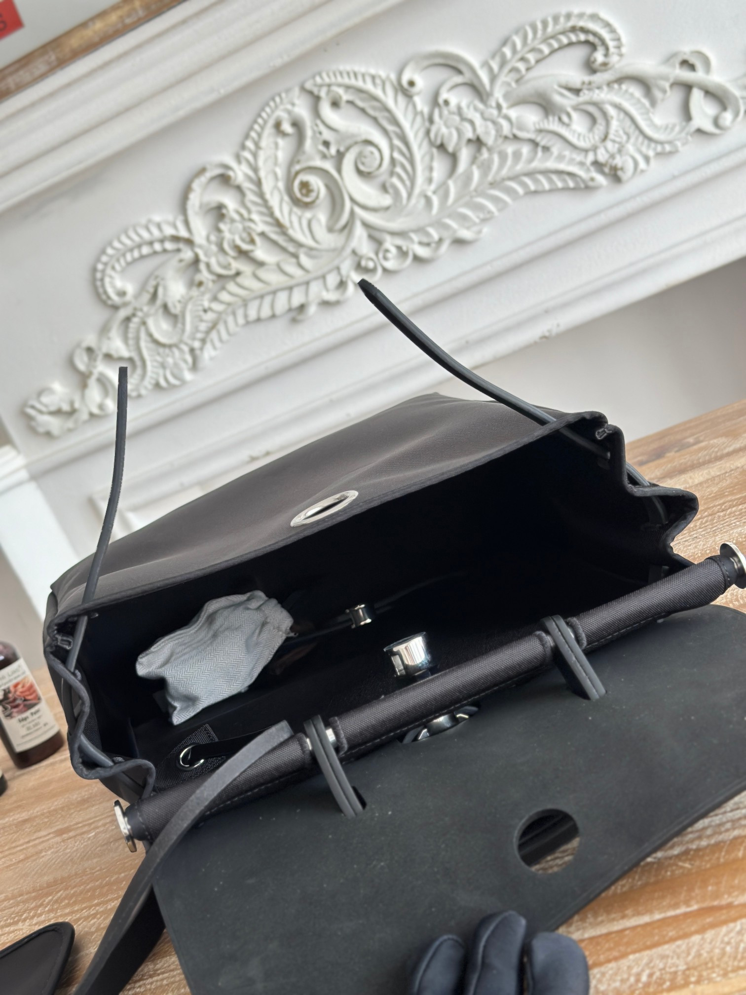 H**me5 Herbag Backpack