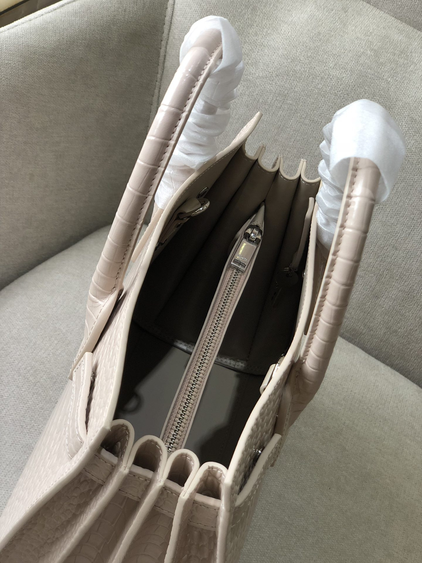 Y51 Sac De Jour Bag