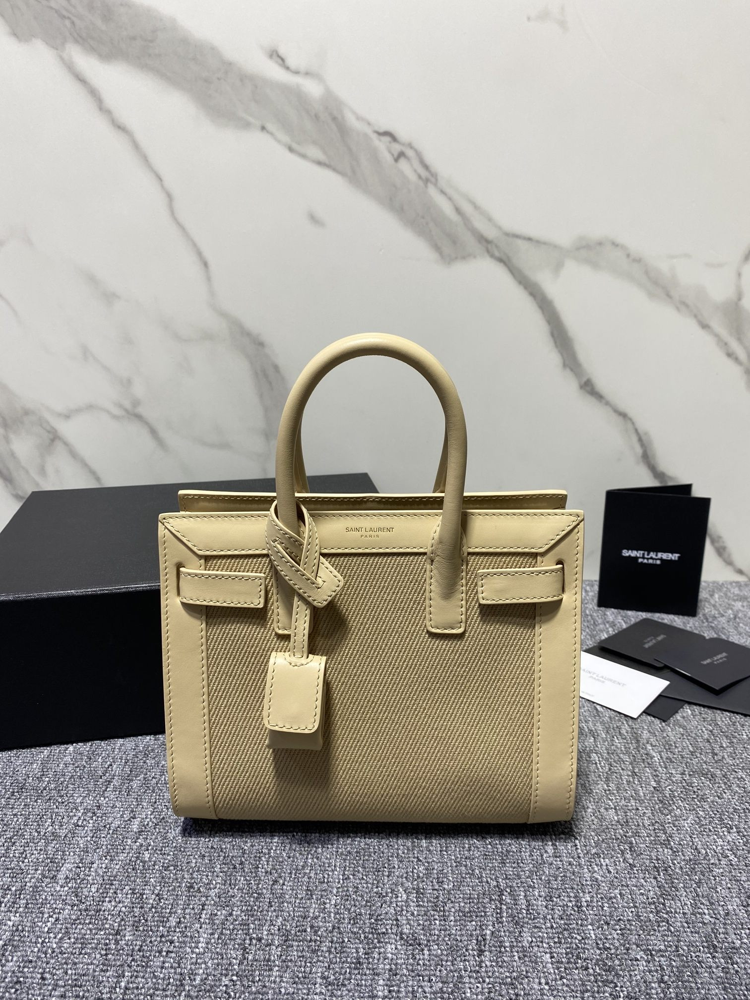 Y51 Sac De Jour Bag