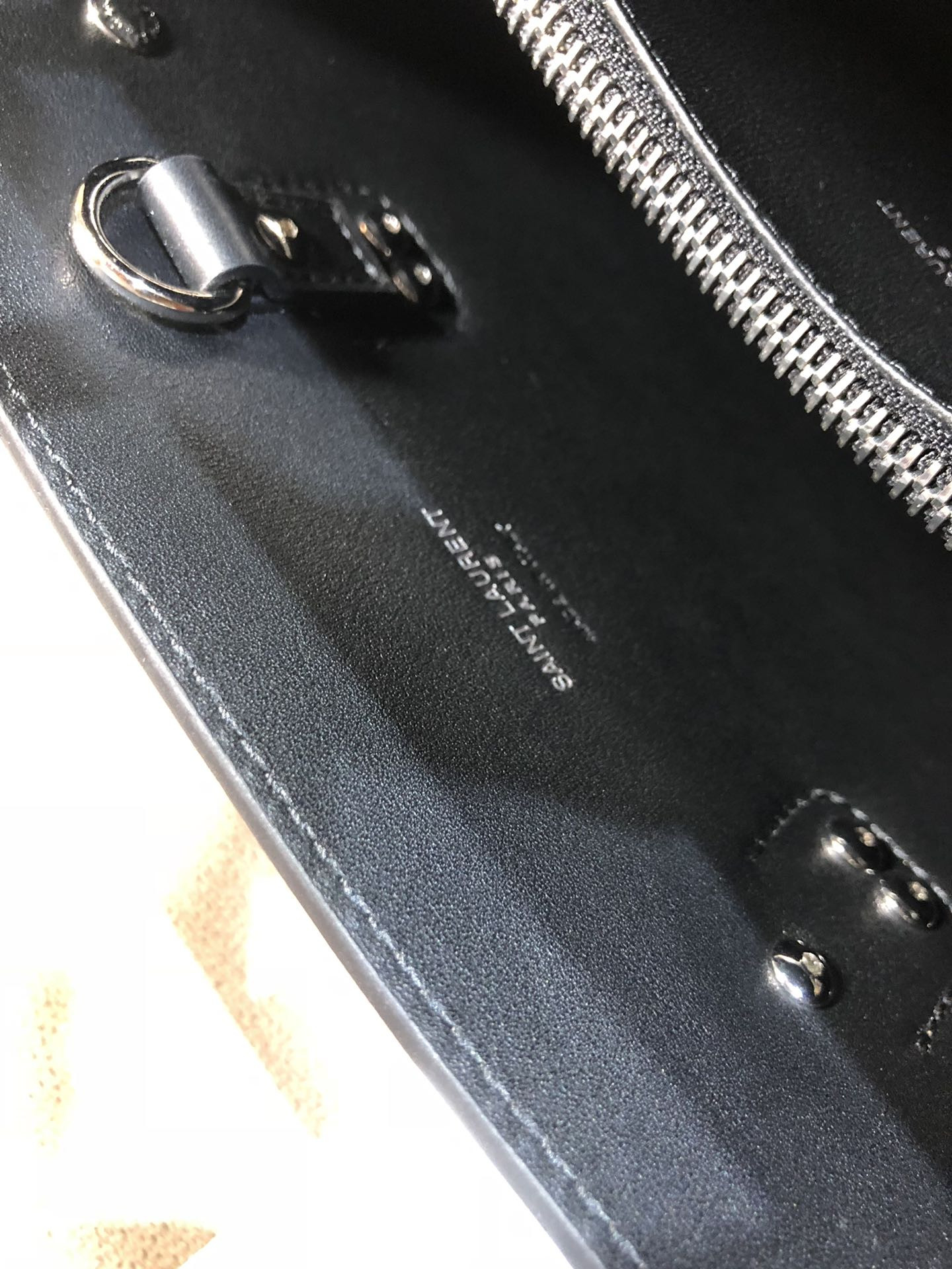 Y51 Sac De Jour Bag