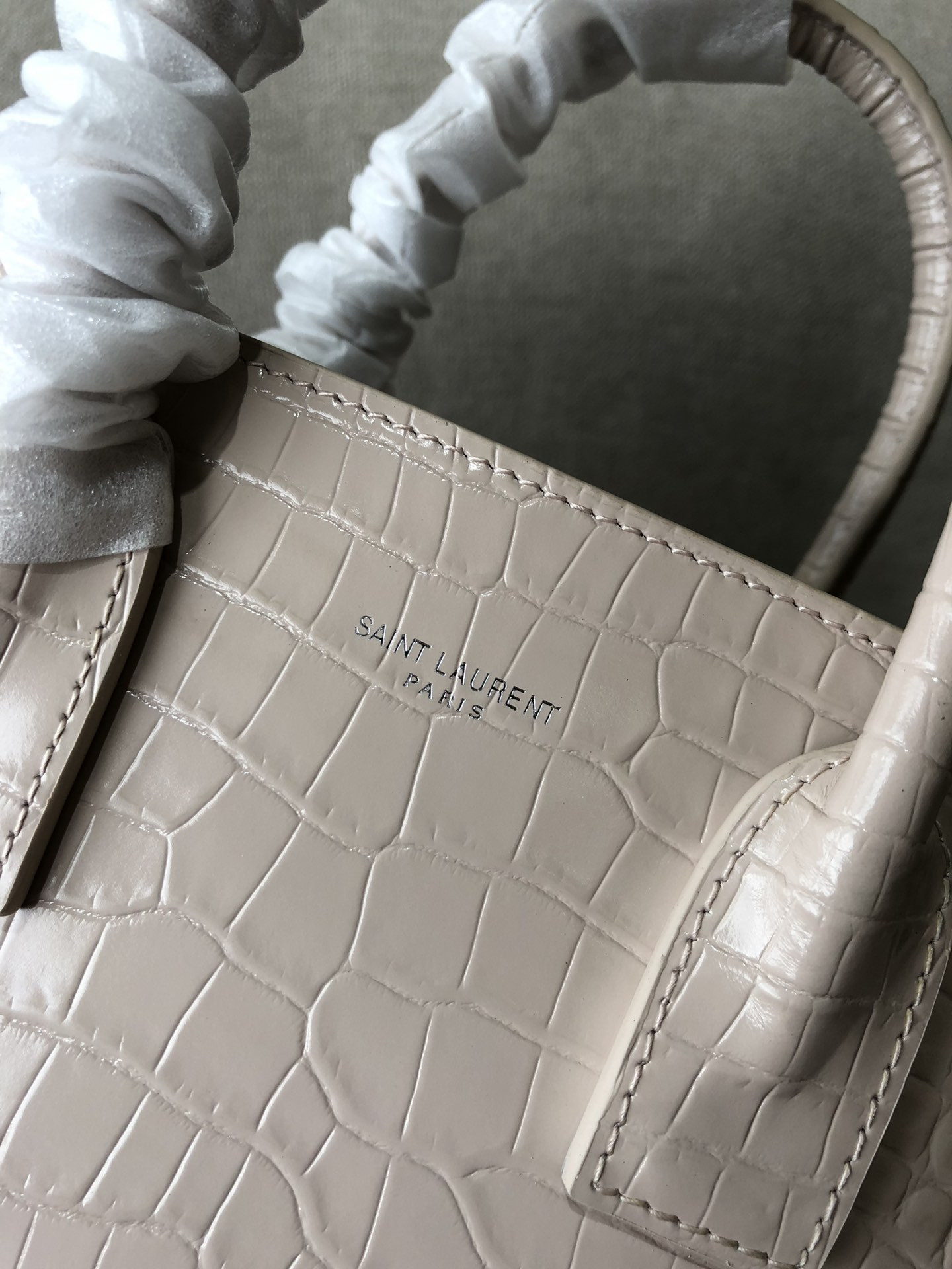 Y51 Sac De Jour Bag