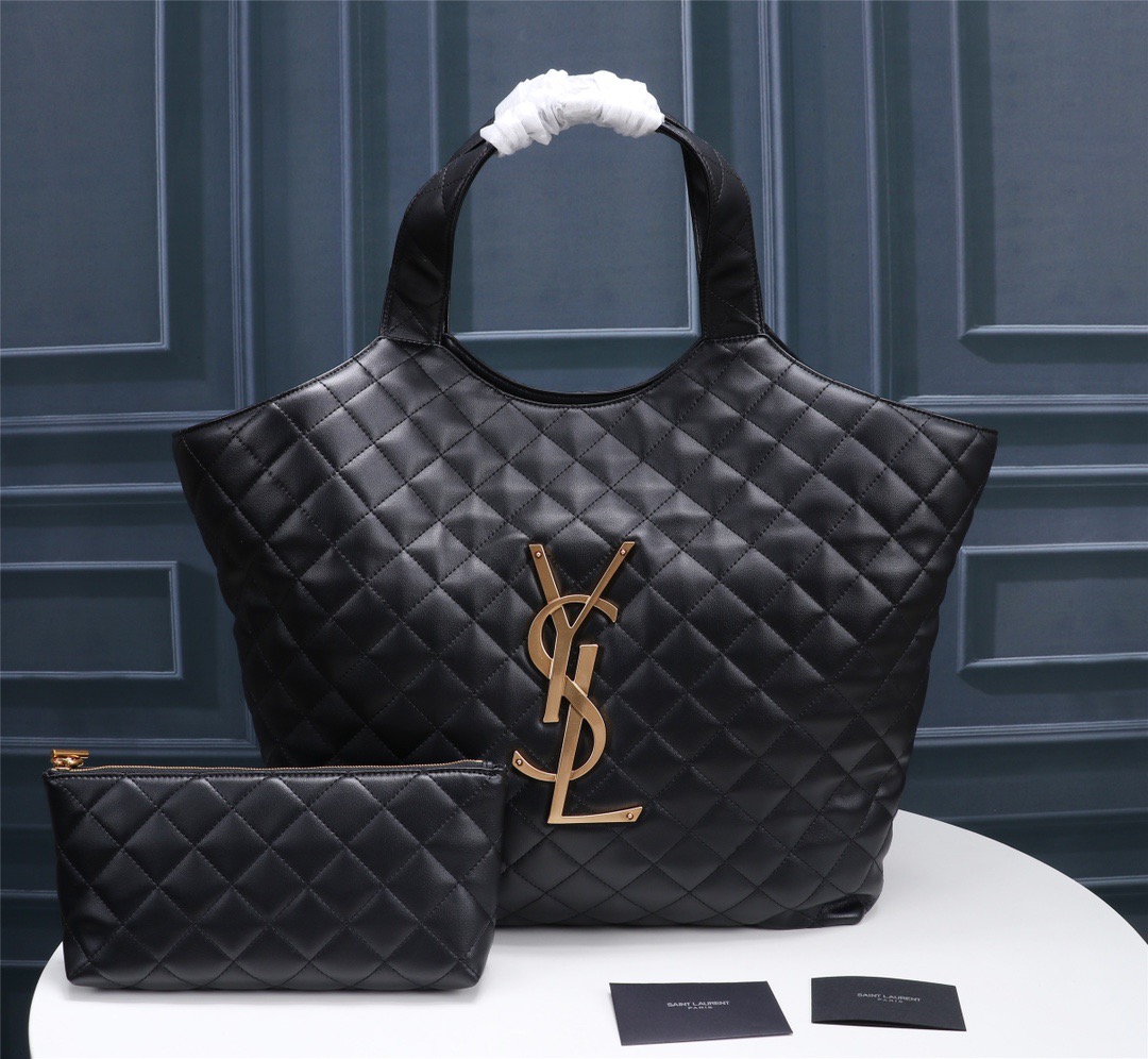 Saint La**ent Black Quilted Lambskin 69865 47*61*8cm