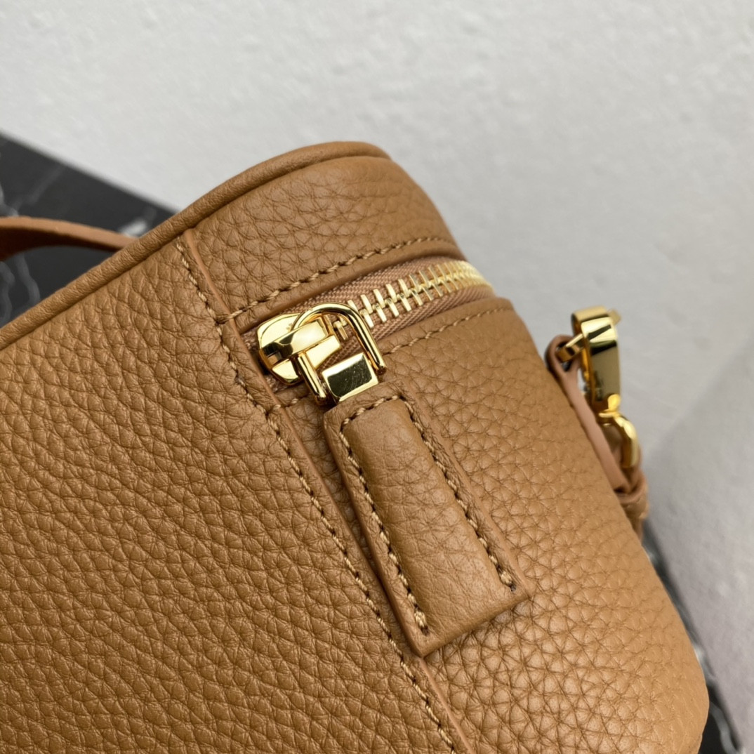 Pra*a Leather Mini-bag Bag