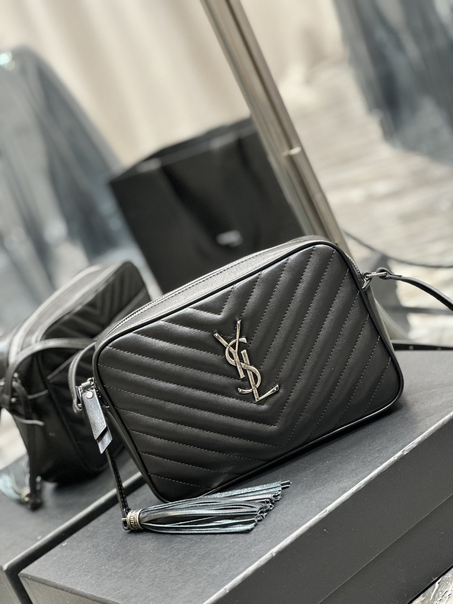 Y51 Lou Camera Bag
