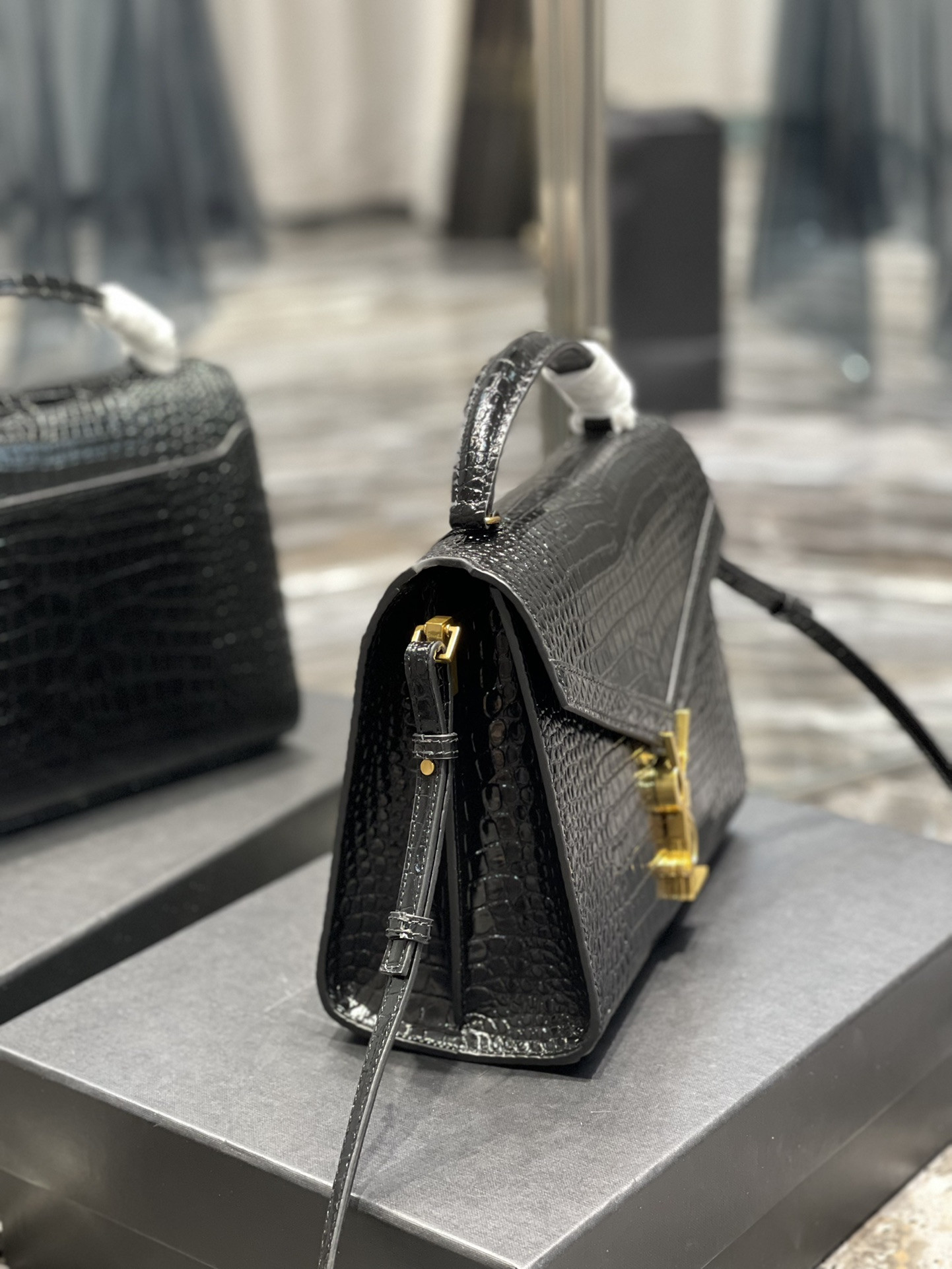 Y51 Cassandra Bag