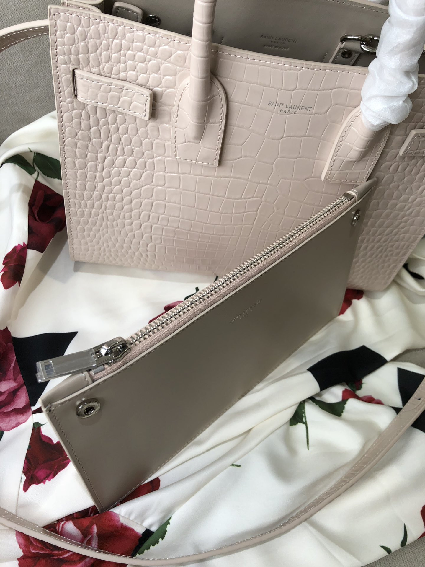 Y51 Sac De Jour Bag